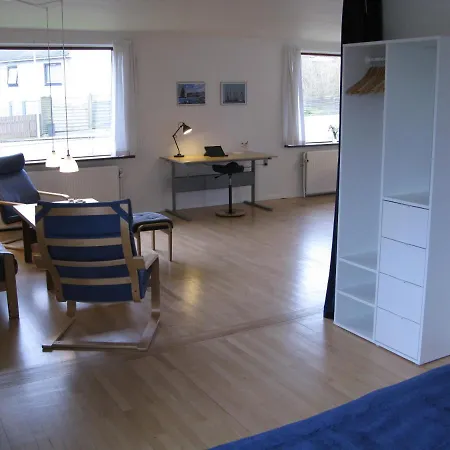 Fuglevaenget Apartman *