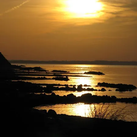 Daire Fuglevaenget Hundested